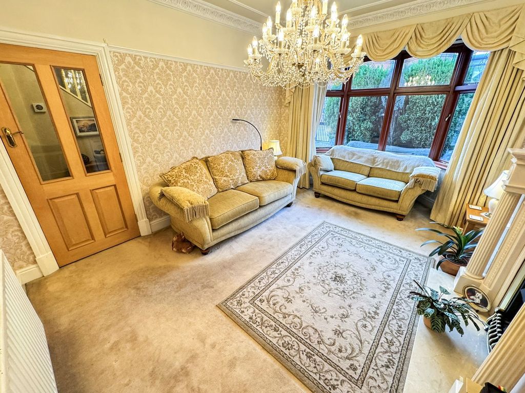 Additional image 11 of 5 bed detached house for saleSandbeds Road, Willenhall WV12