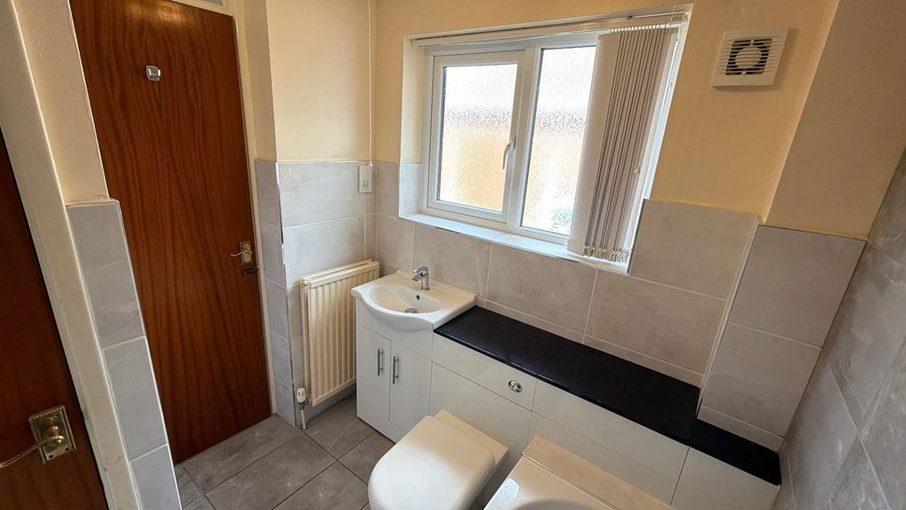 Additional image 9 of 2 bed bungalow for saleThe Meadow, Broughton Astley, Leicester LE9