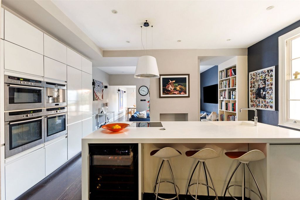 Additional image 14 of 4 bed terraced house for saleKings Road, Windsor, Berkshire SL4