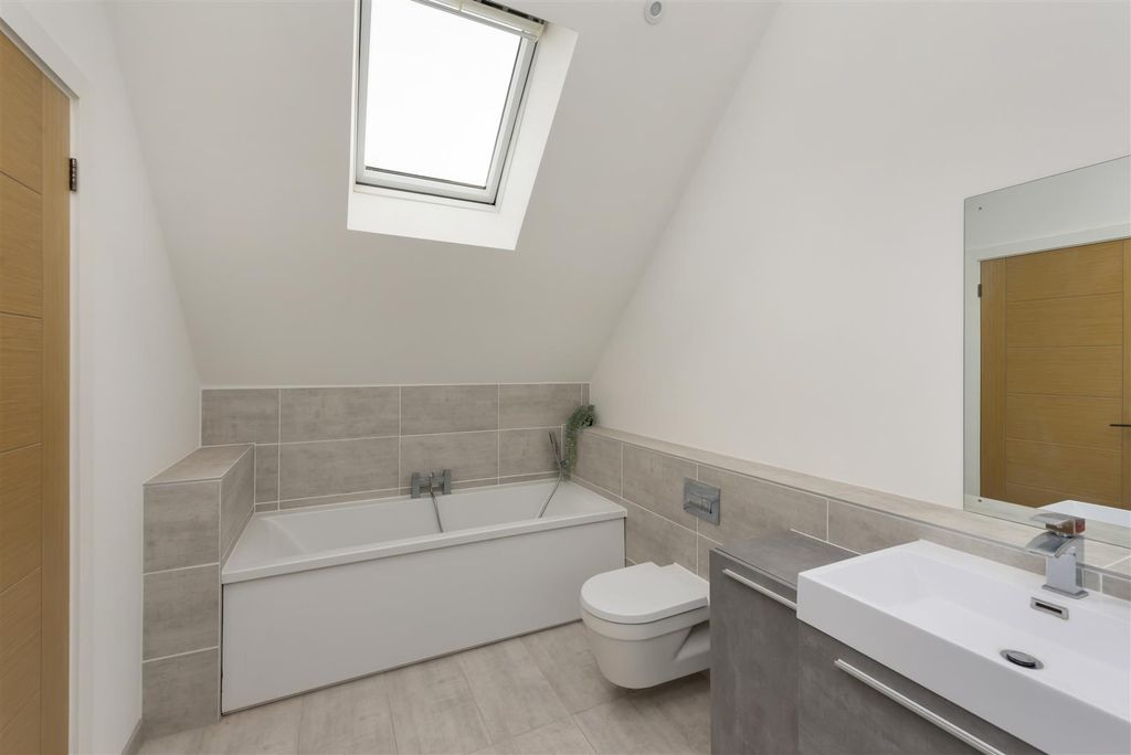 Additional image 18 of 5 bed detached house for saleInvicta Road, Whitstable CT5