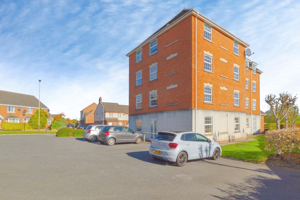 2 bed flat for saleMaidenwell Avenue, Leicester LE5