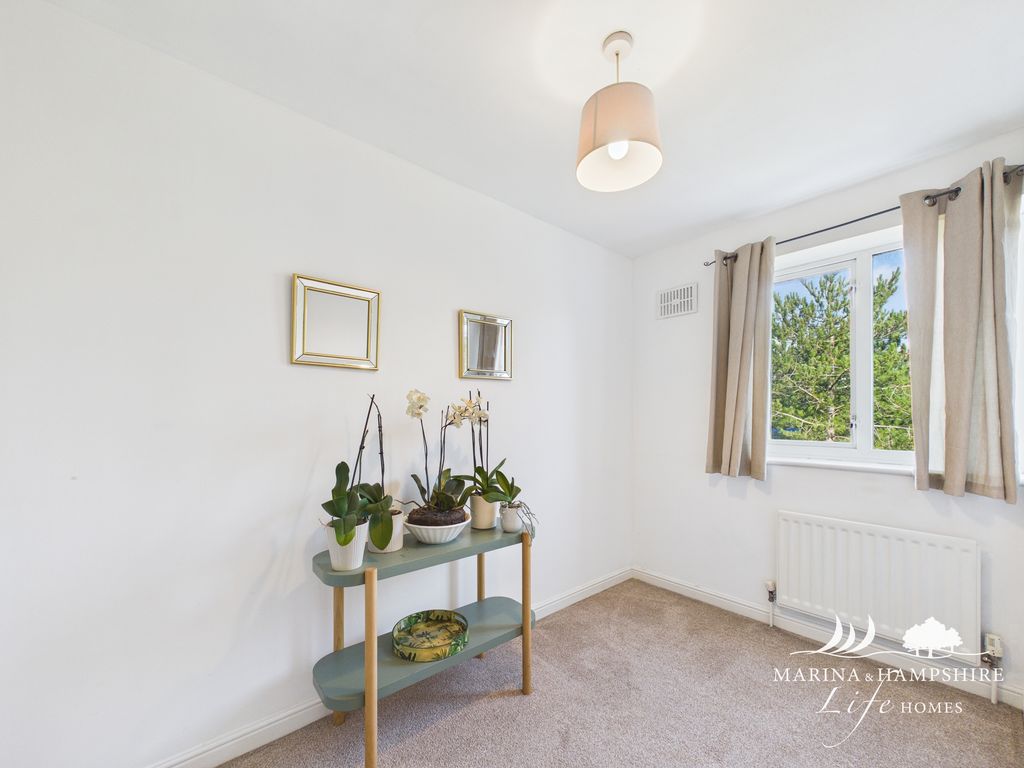 Additional image 20 of 3 bed terraced house for saleTintagel Way, Port Solent PO6