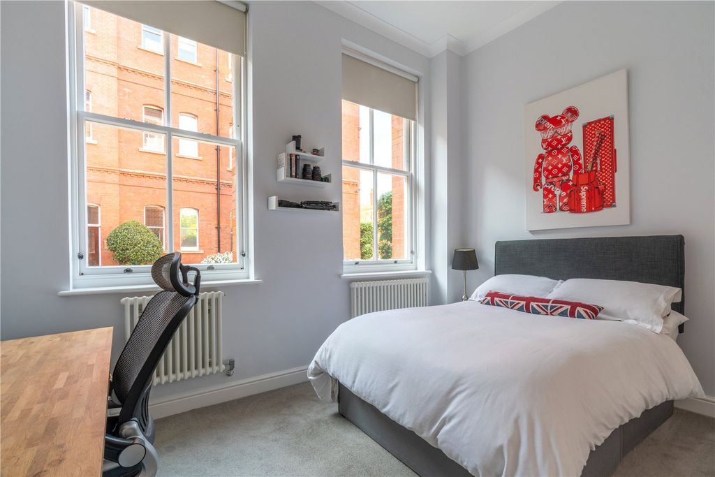 Additional image 15 of 2 bed flat for saleBrandesbury Square, Woodford Green IG8