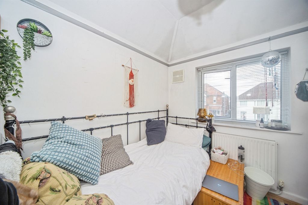 Additional image 11 of 3 bed end terrace house for saleTreeside Road, Southampton SO15