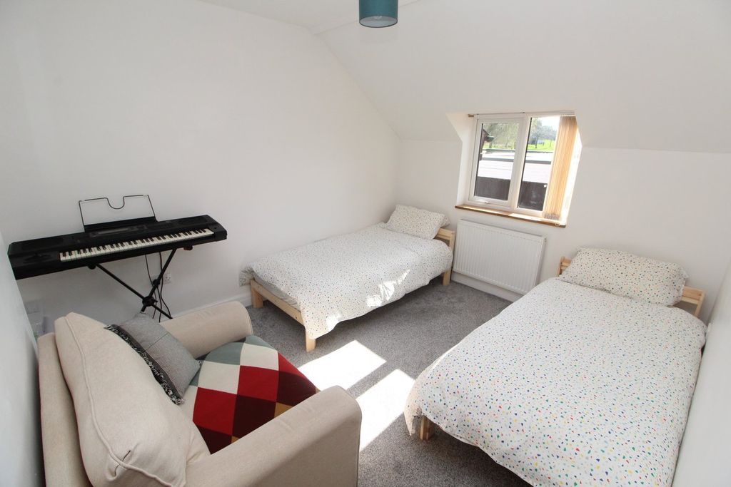 Additional image 18 of 4 bed detached house for saleChapel Lane, Cosby, Leicester LE9