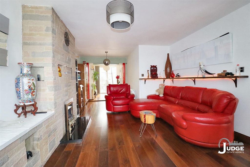 Additional image 4 of 3 bed semi-detached house for saleLedwell Drive, Glenfield, Leicester LE3