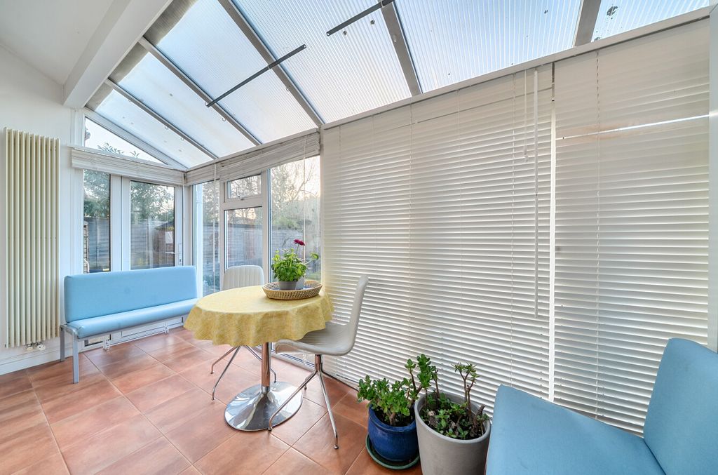 Additional image 13 of 2 bed maisonette for saleMurdoch Road, Wokingham, Berkshire RG40