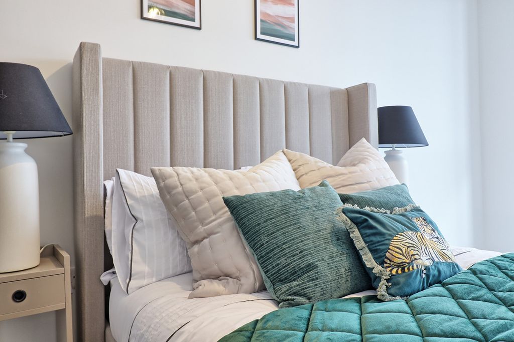 Additional image 25 of 1 bed flat for saleHigh Street, Wickford SS12