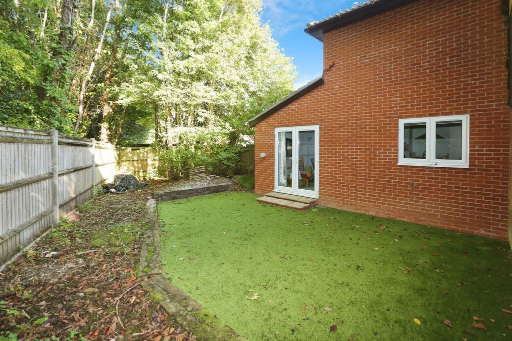 Additional image 17 of 3 bed detached house for saleClover Way, Hedge End, Southampton SO30