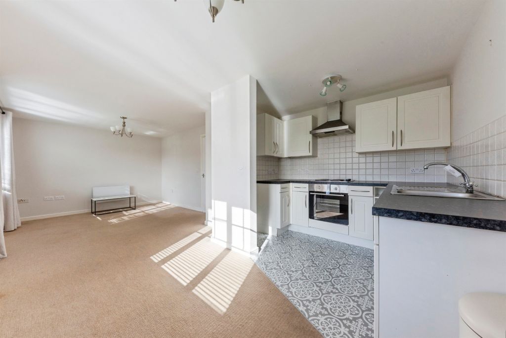 Additional image 3 of 2 bed flat for saleDexter Avenue, Grantham NG31