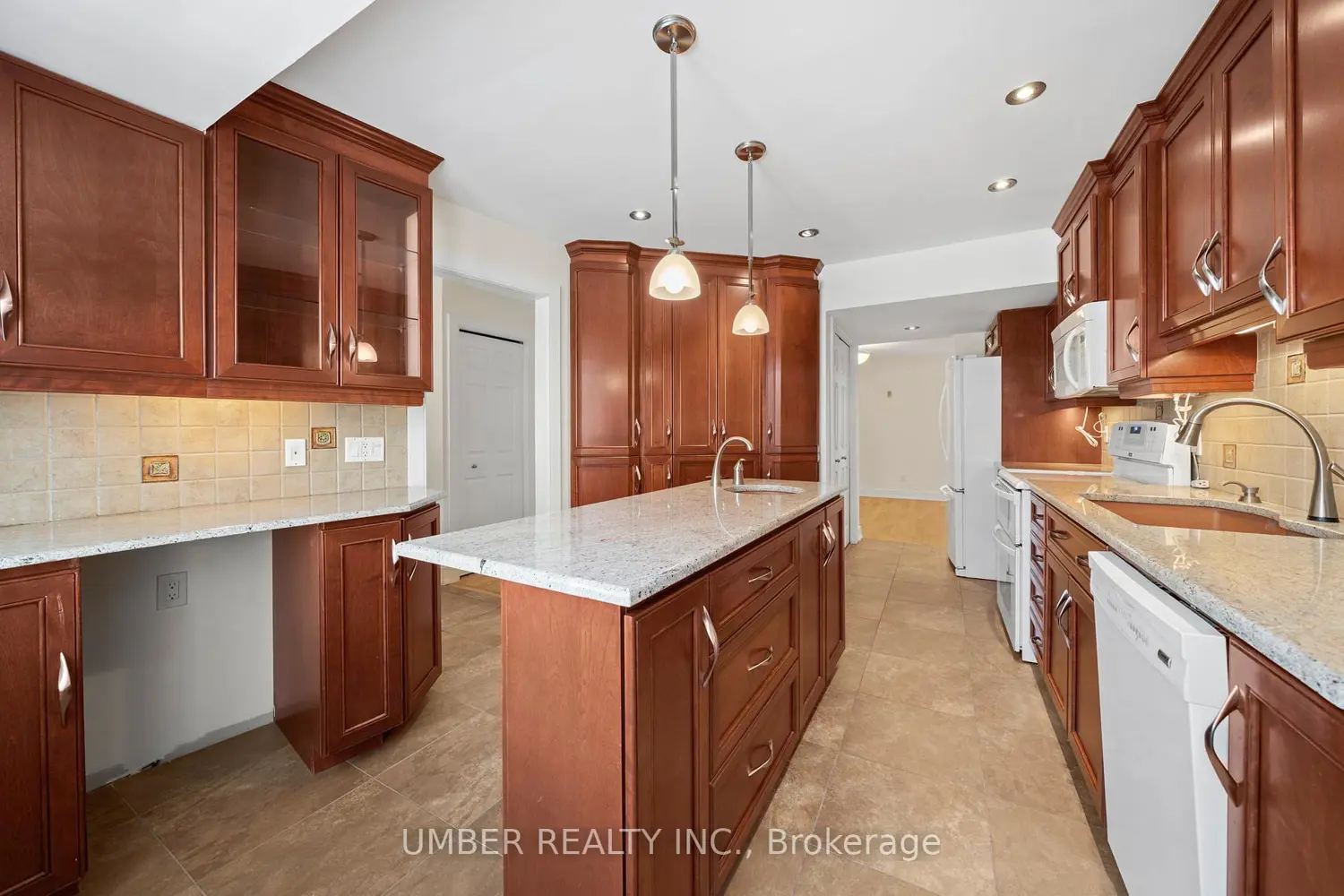 250 Fountain Place 122D photo 5