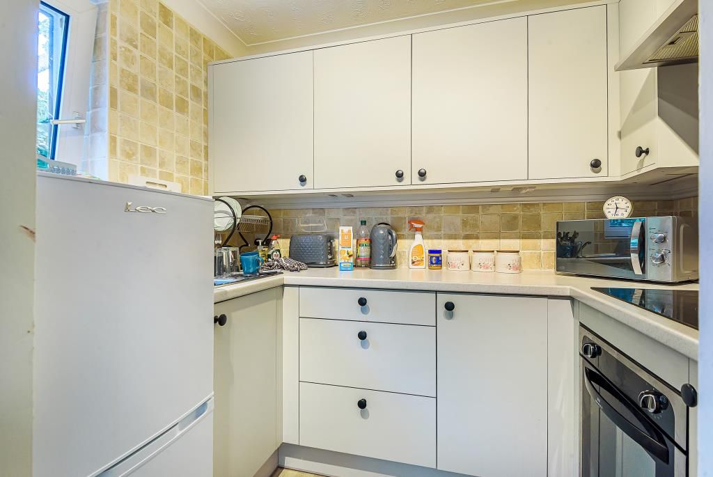 Additional image 3 of 1 bed flat for saleKidlington, Oxfordshire OX5