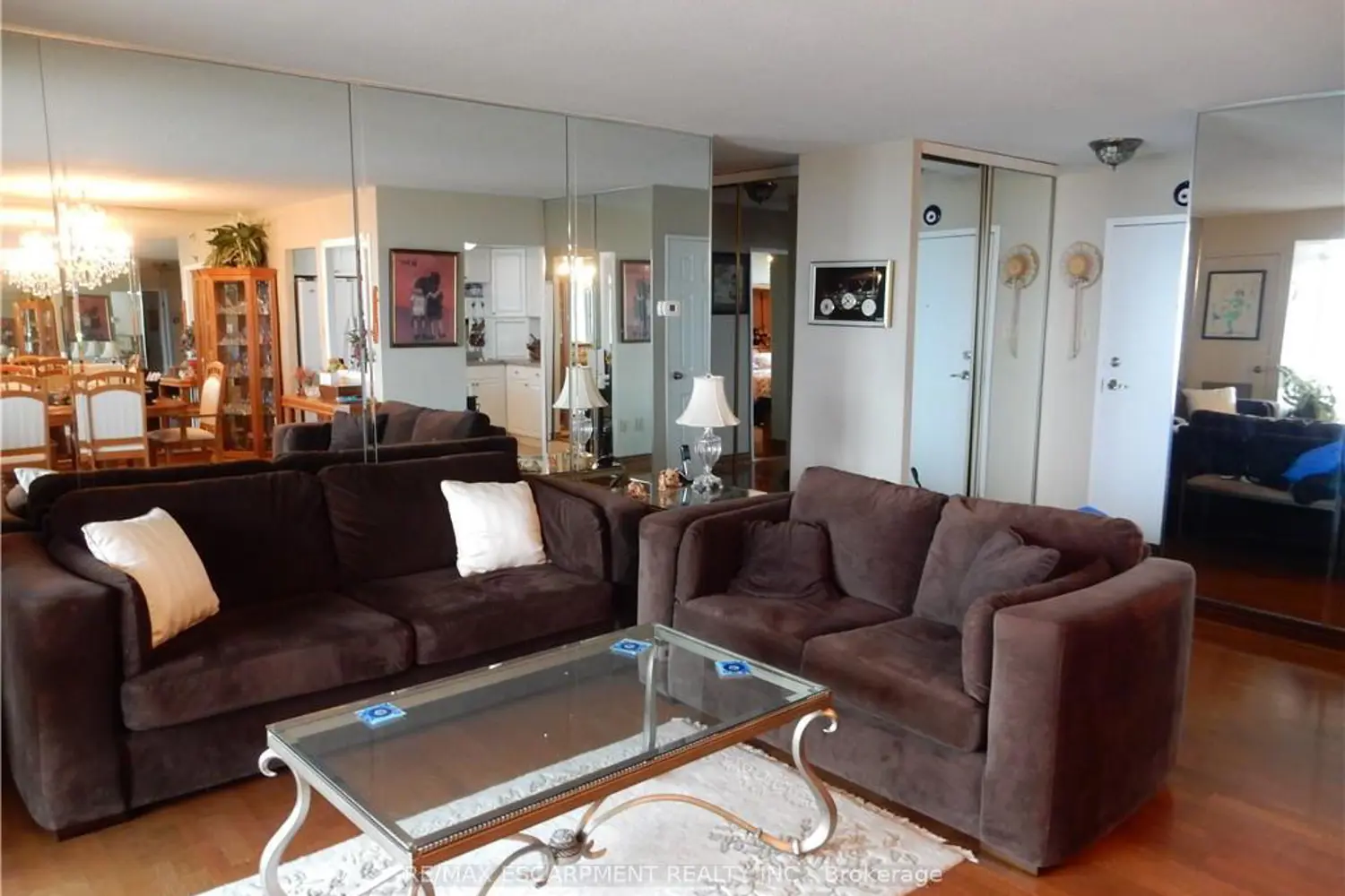 Additional image 8 of 500 Green Road 1512