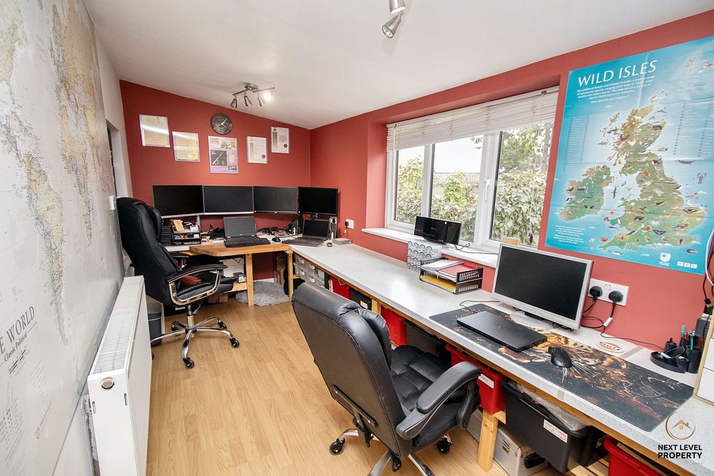 Additional image 17 of 8 bed detached house for saleBroadend Road, Wisbech PE14