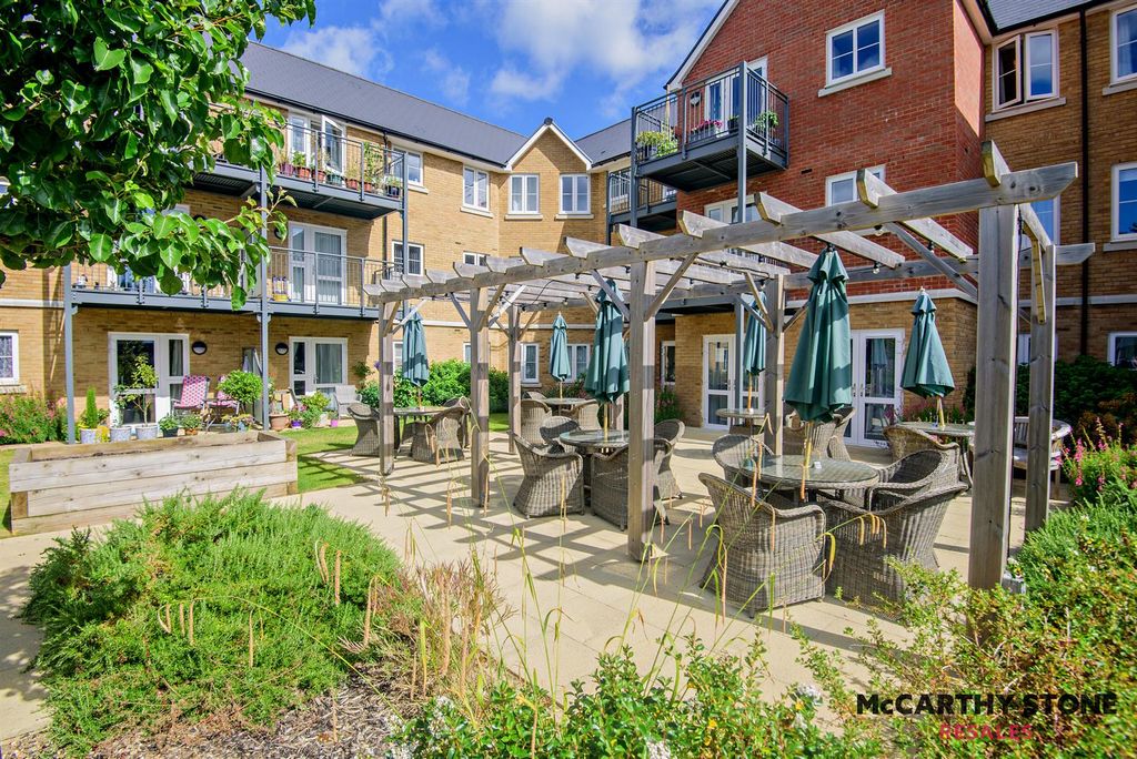 Additional image 18 of 2 bed flat for saleHampton Place, Hampton Close, Shirley, Southampton SO15