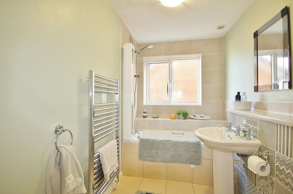 Additional image 13 of 5 bed detached house for saleUnion Way, Witney OX28