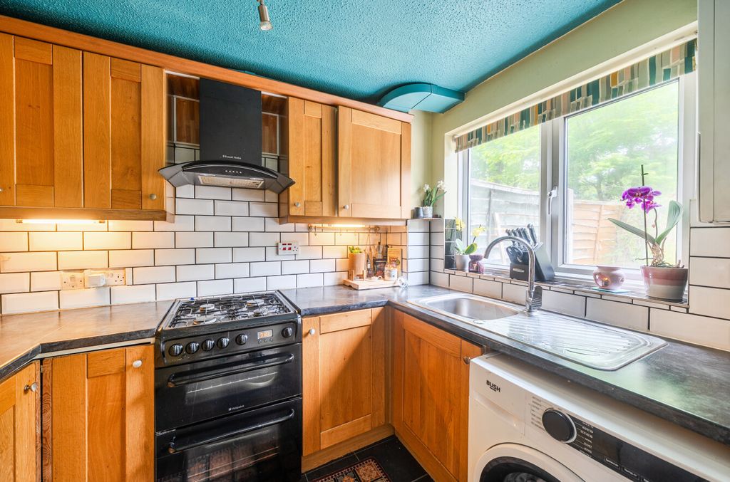 Additional image 6 of 2 bed end terrace house for salePrunus Close, Lordswood, Southampton, Hampshire SO16