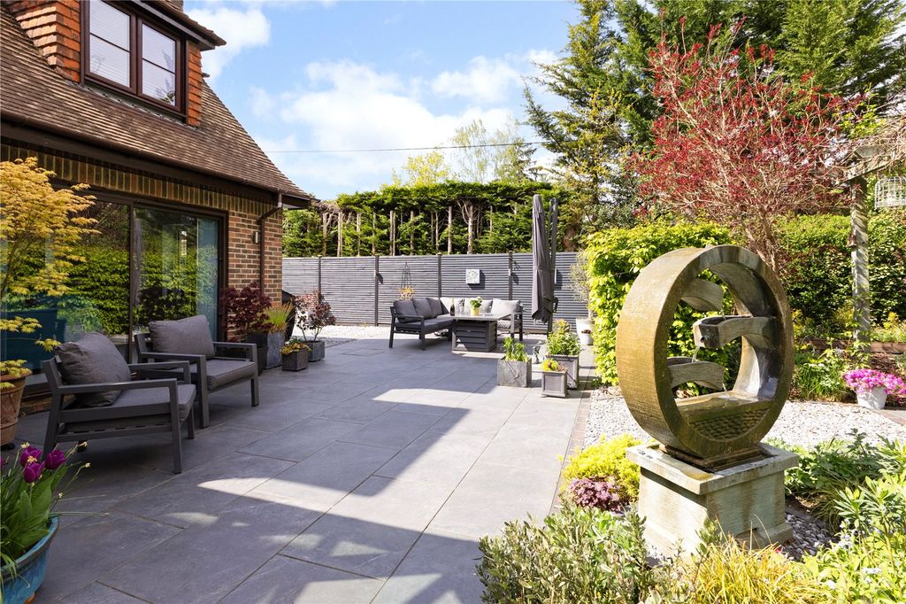 Additional image 24 of 4 bed detached house for saleKiln Ride, Finchampstead, Wokingham RG40