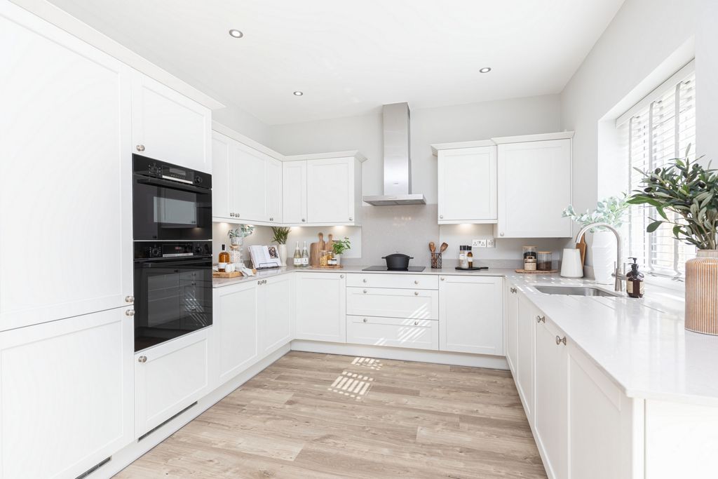 4 bed detached house for salePlot 261 - Marnhull, Yeovil BA21 photo 4
