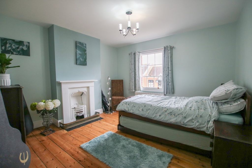 Additional image 26 of 5 bed detached house for saleMilton Road, Wokingham RG40