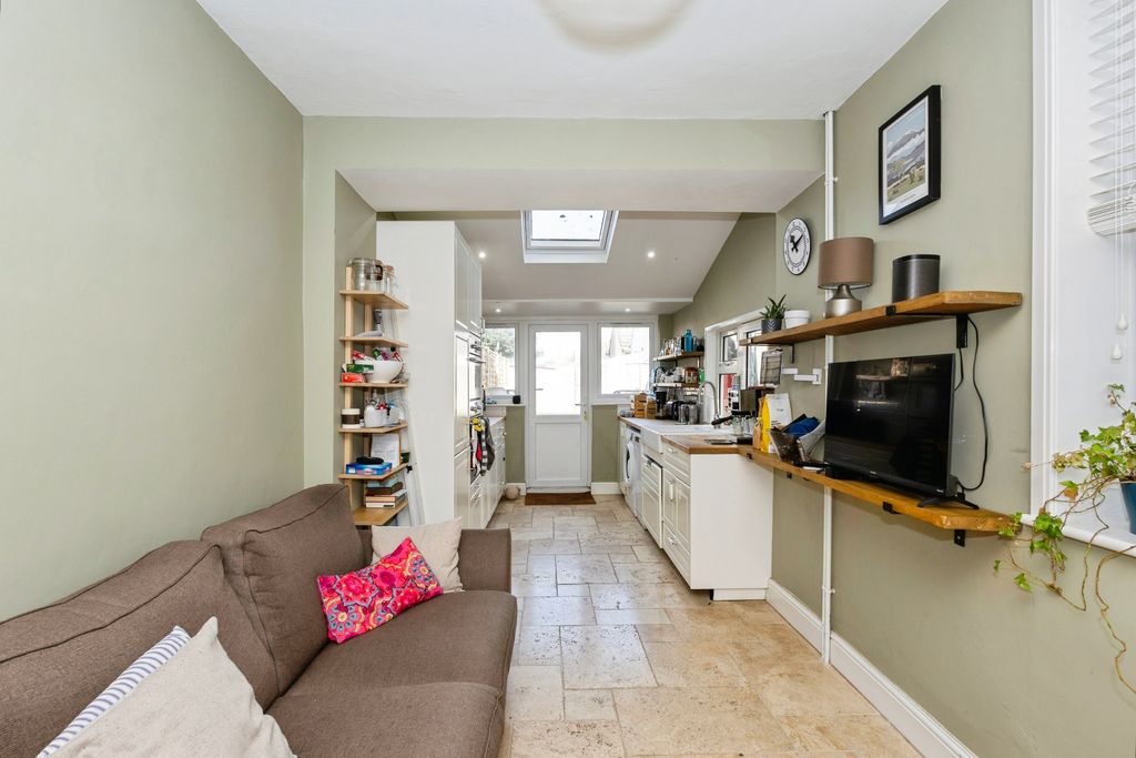 Additional image 16 of 3 bed terraced house for saleNew Road, Portsmouth PO2