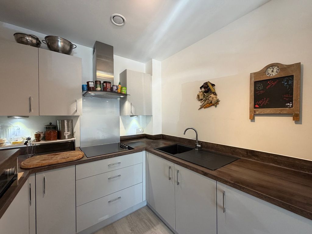Additional image 5 of 1 bed flat for saleSquadron House, Martlesham Heath, Ipswich IP5
