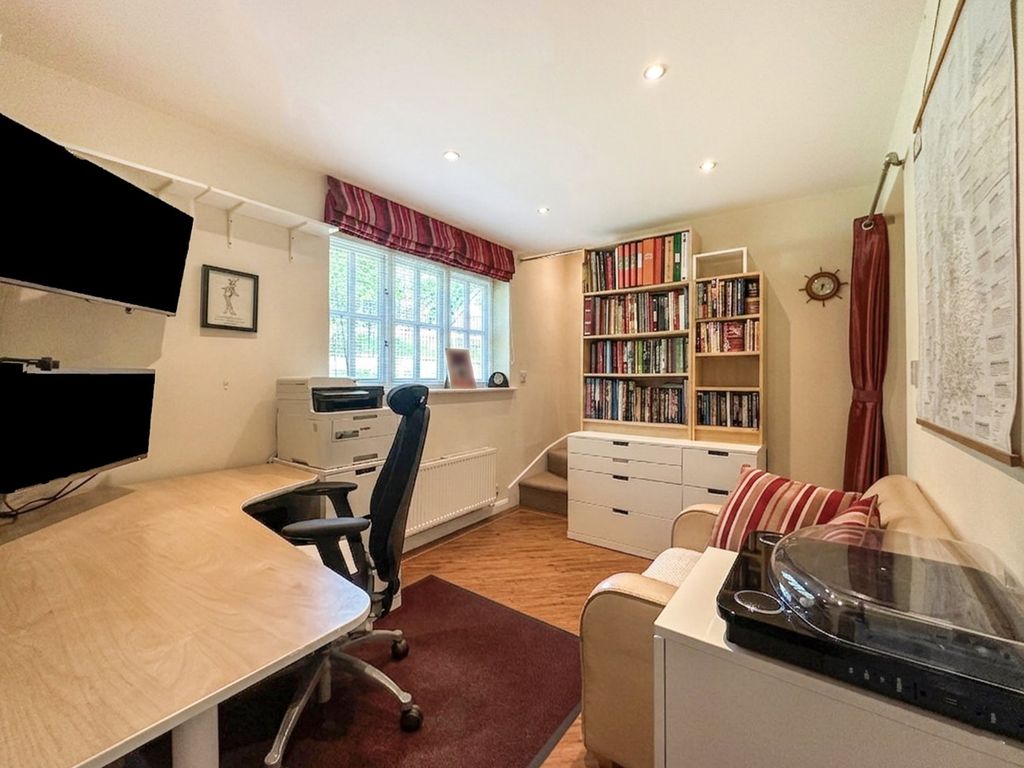 Additional image 25 of 3 bed flat for saleCygnet Close, Compton, Wolverhampton WV6