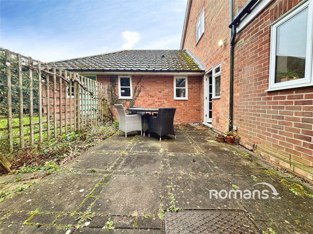 Additional image 18 of 3 bed end terrace house for saleGreenleas Close, Yateley, Hampshire GU46