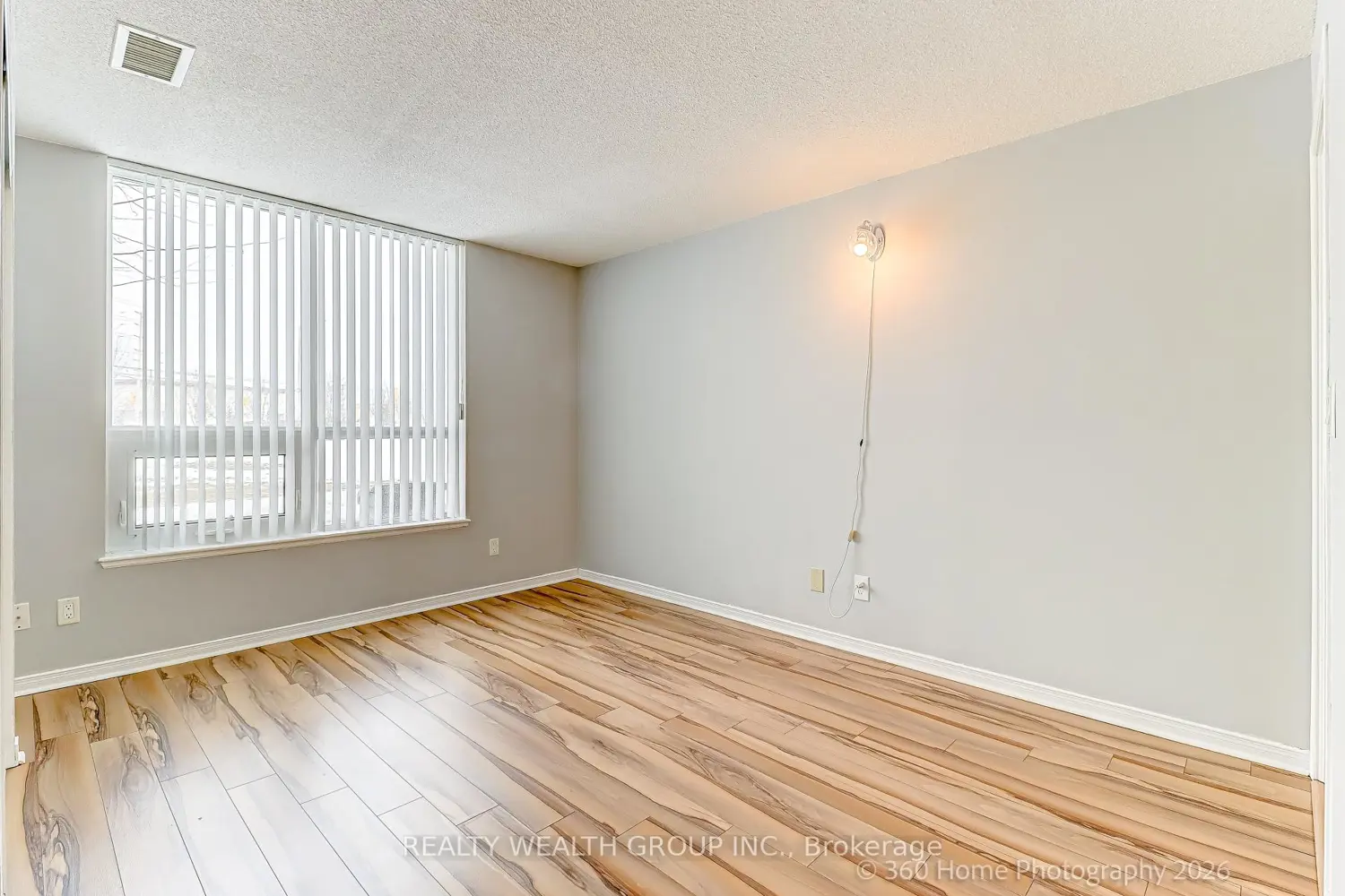 Additional image 16 of 4900 Glen Erin Drive 111