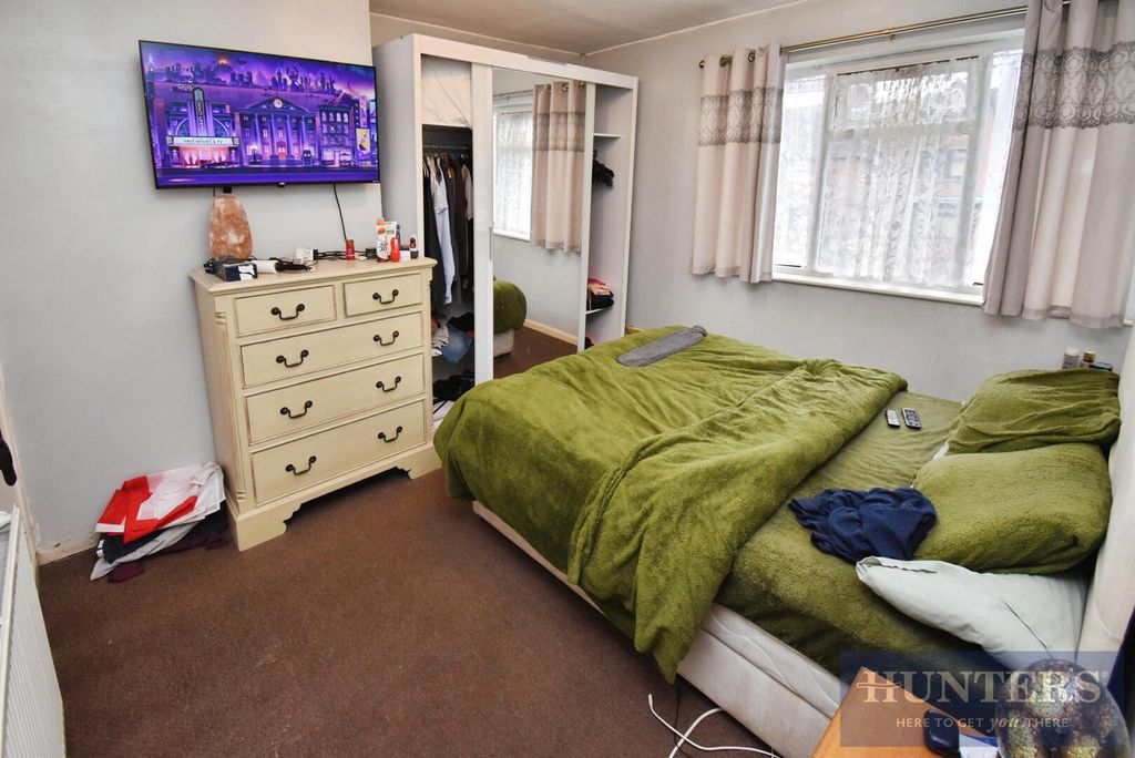 Additional image 5 of 3 bed semi-detached house for saleCentral Avenue, Wigston LE18
