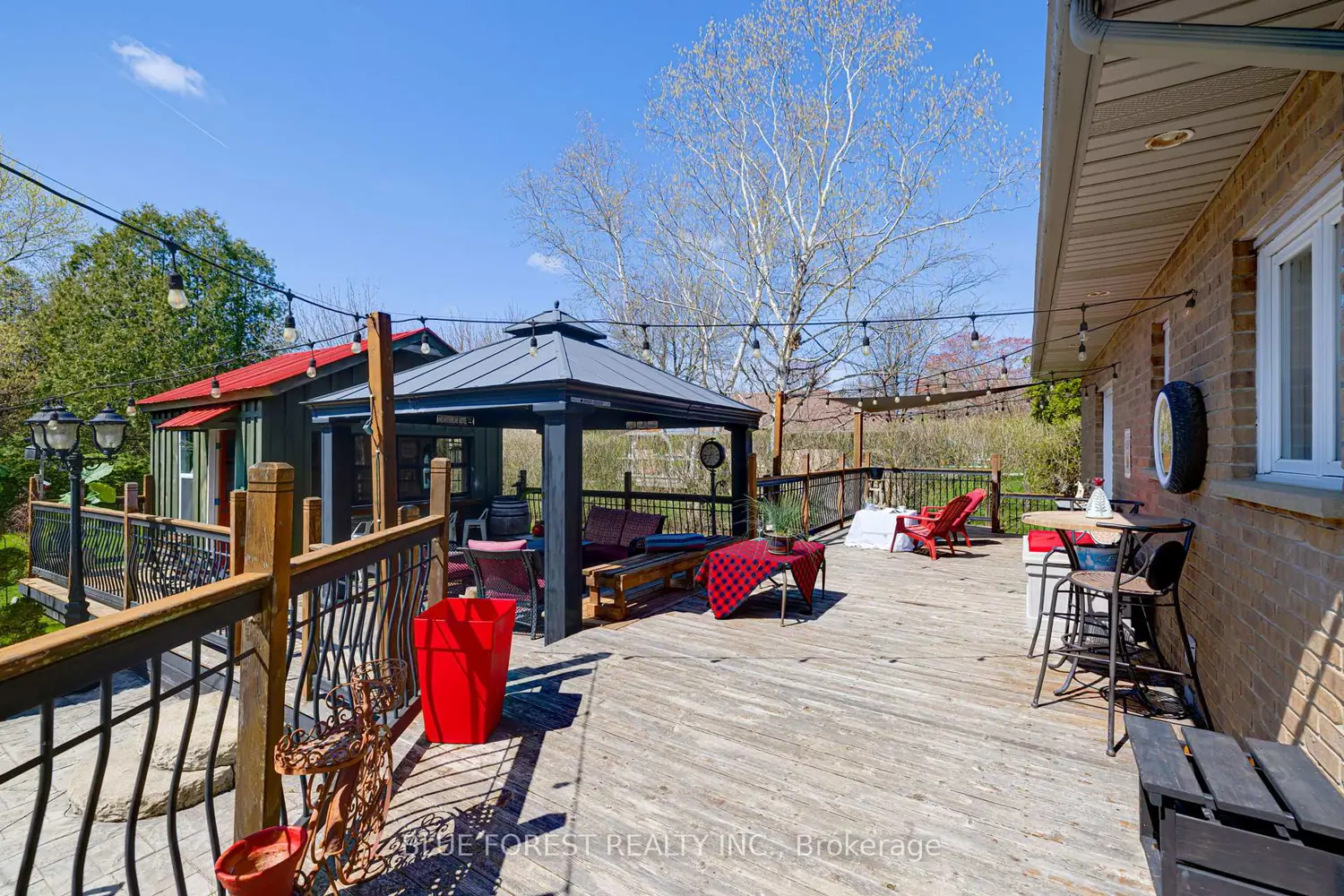 174 Mcarthur Street photo 4