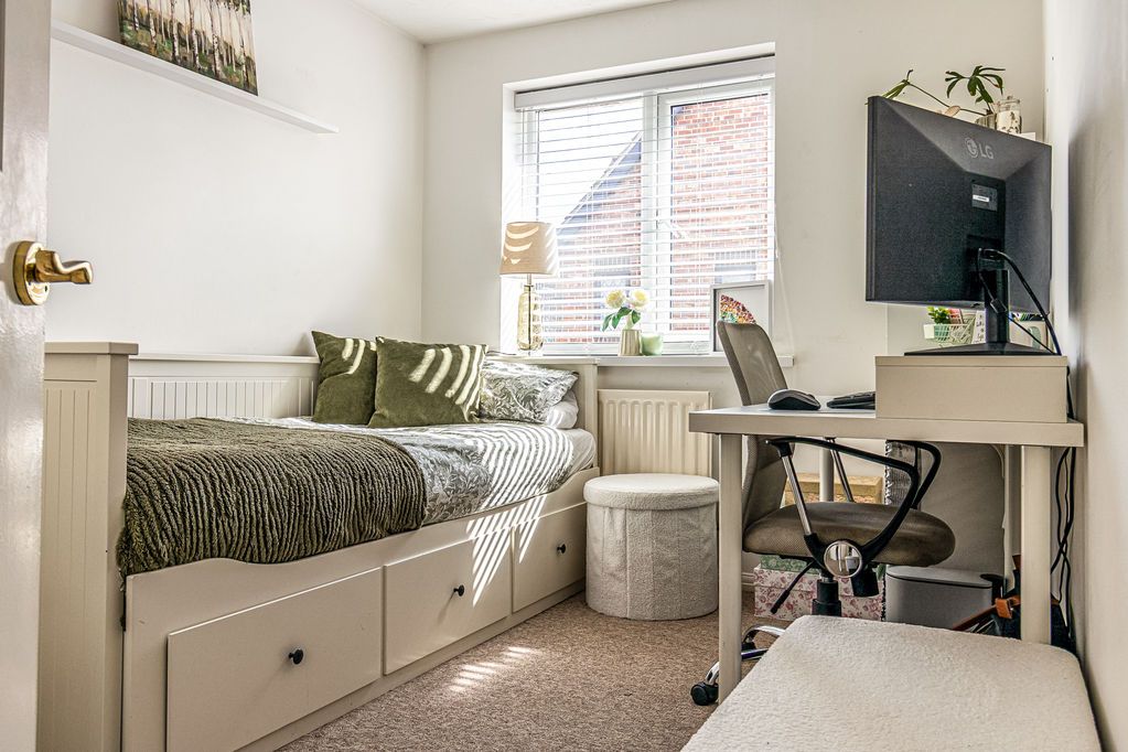 Additional image 24 of 3 bed end terrace house for saleMilebush Road, Southsea PO4