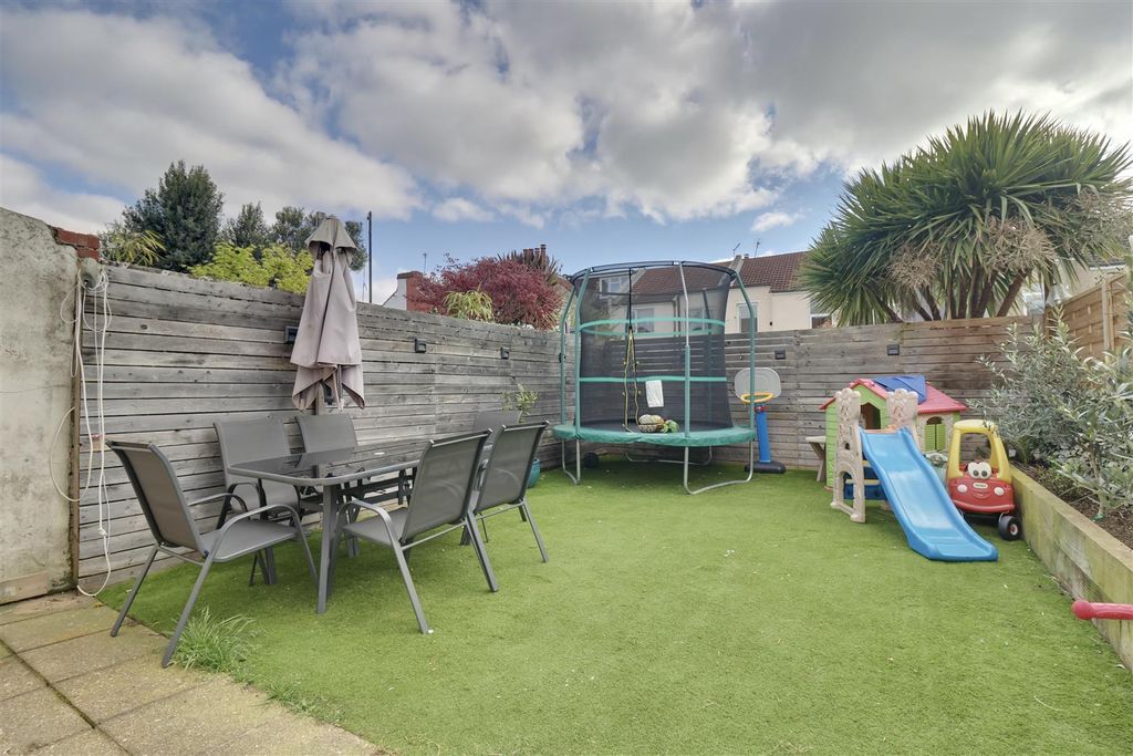 Additional image 4 of 3 bed terraced house for saleFolkestone Road, Baffins, Portsmouth PO3