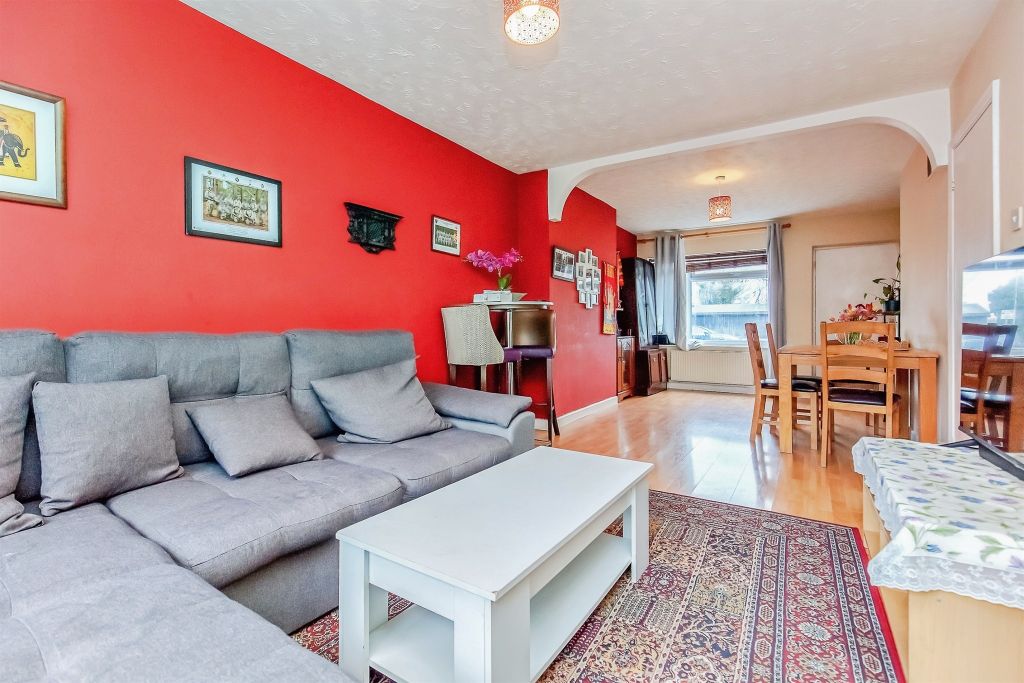 Additional image 3 of 3 bed semi-detached house for saleHarrod Drive, Market Harborough LE16