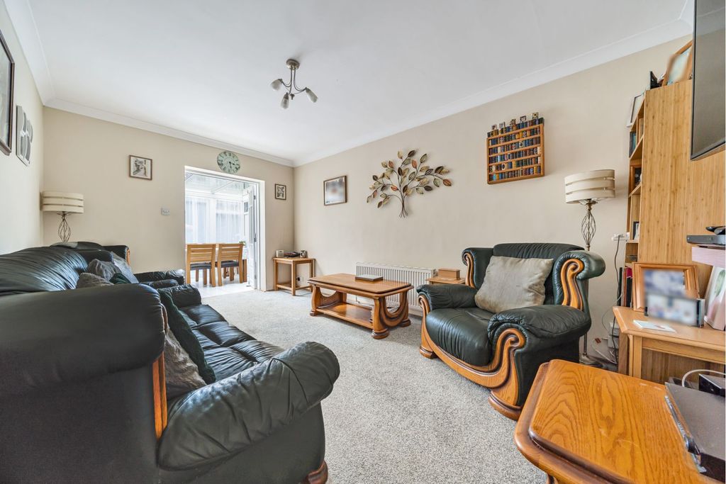 Additional image 5 of 2 bed detached bungalow for saleWoodmill Lane, Southampton SO18