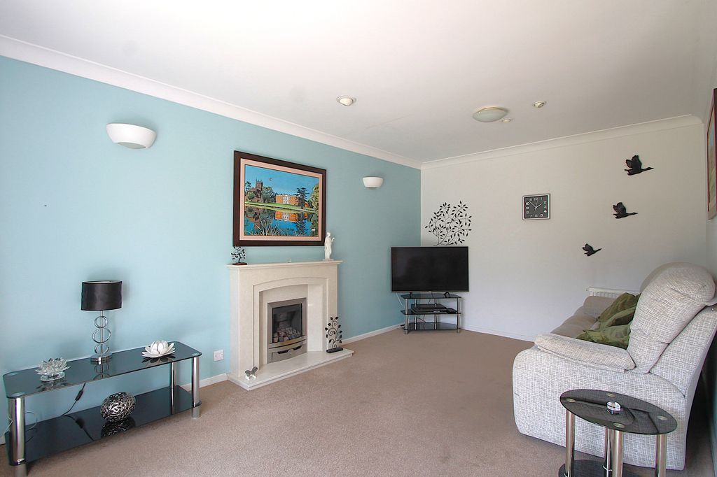 Additional image 2 of 3 bed detached house for saleSalcombe Drive, Glenfield, Leicester, Leicestershire LE3