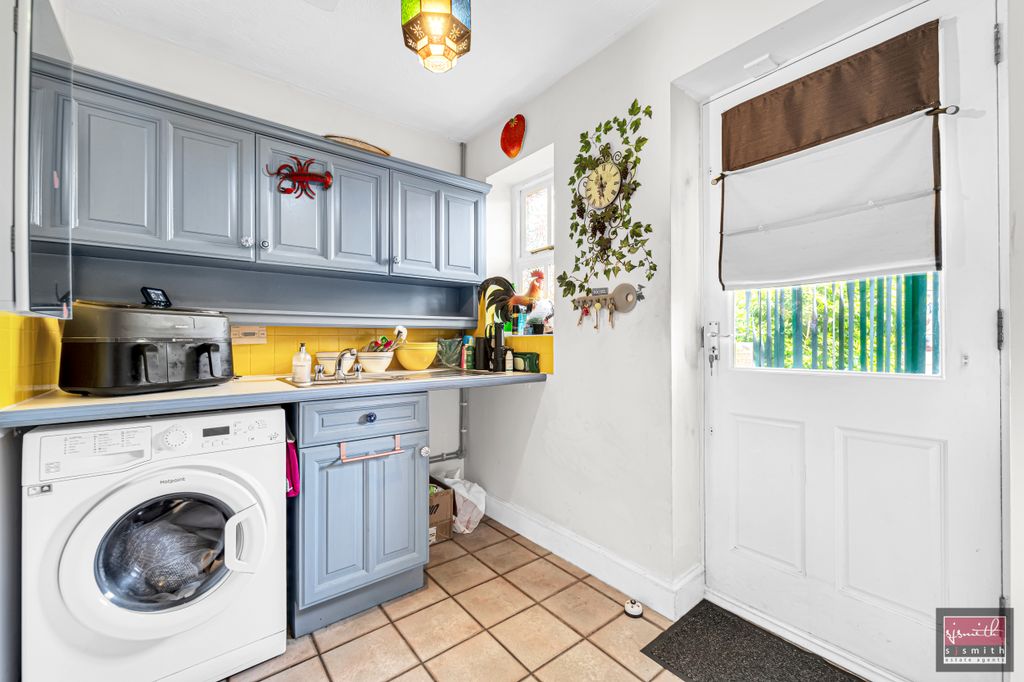 Additional image 5 of 4 bed detached house for saleThe Wickets, Ashford TW15