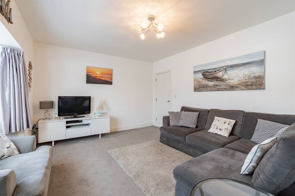 Additional image 4 of 2 bed flat for saleBridgefield Road, Whitstable CT5