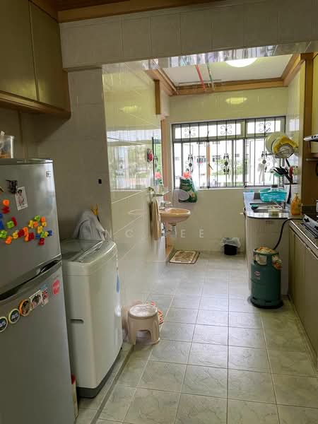 Additional image 15 of 205 Tampines Street 21