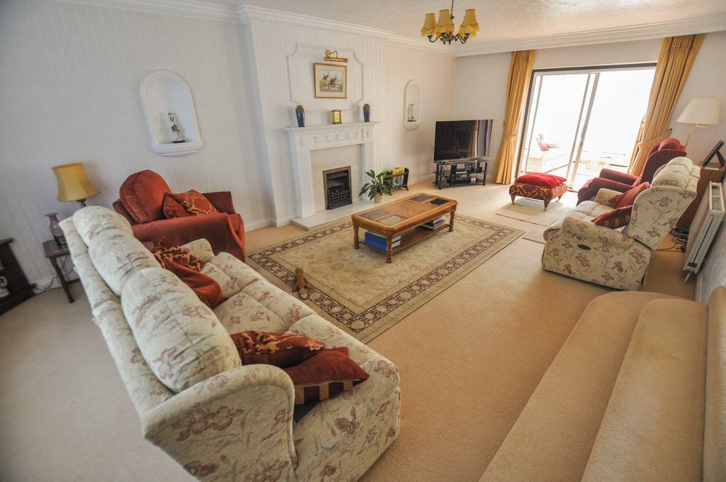 Additional image 3 of 3 bed detached house for saleLonnen Road, Wimborne BH21