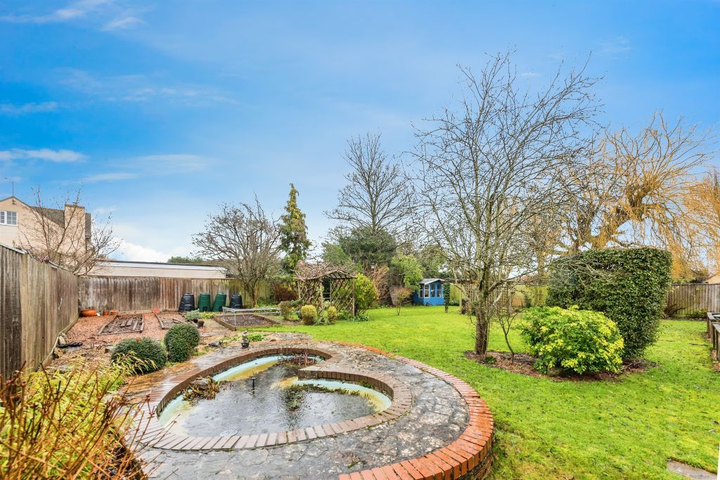 Additional image 22 of 5 bed detached bungalow for saleNew Yatt Road, Witney OX28