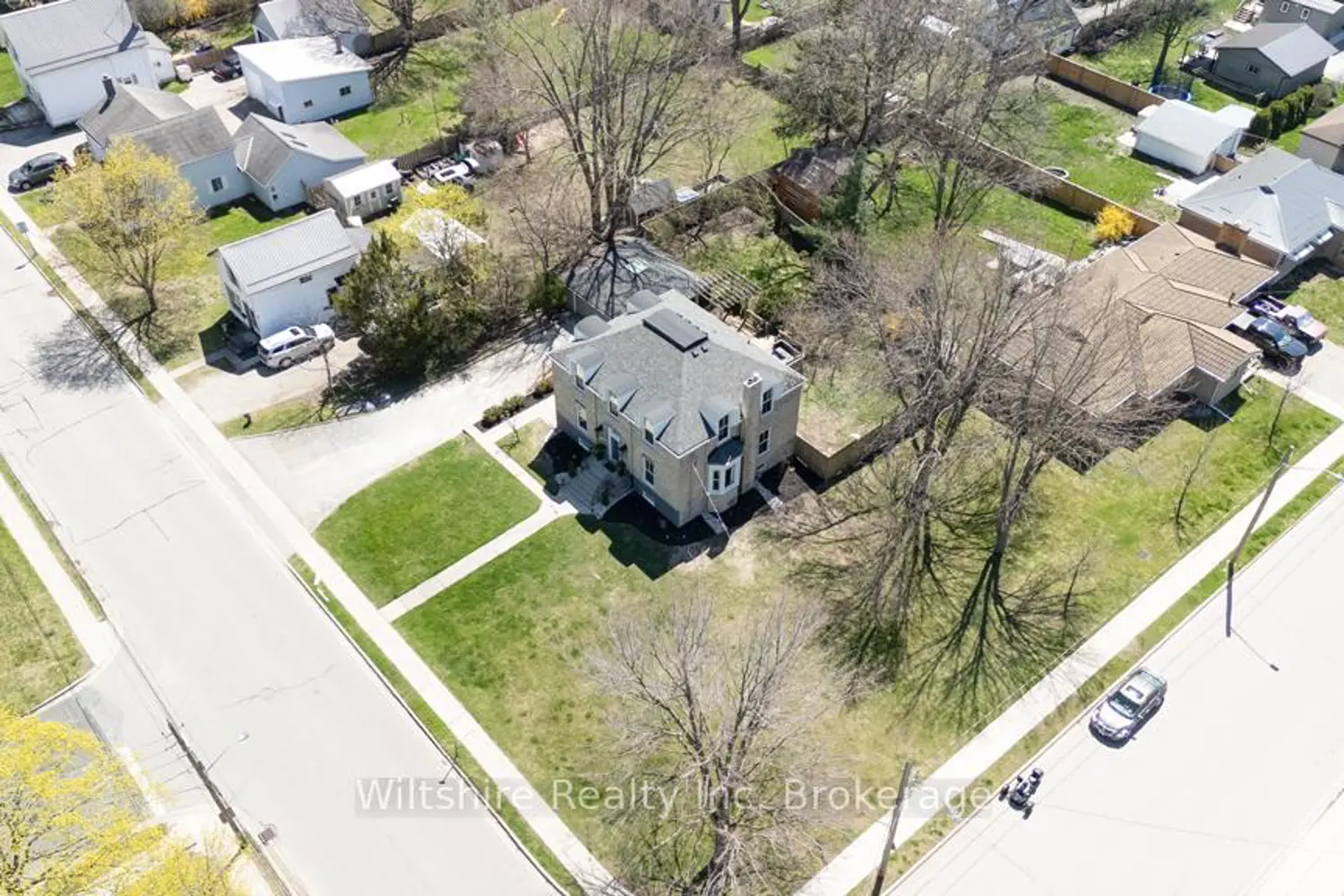 Additional image 19 of 64 South Street