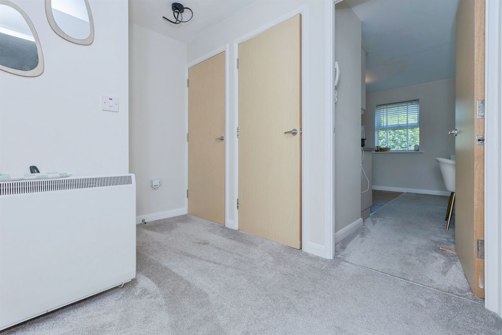 Additional image 5 of 2 bed flat for saleLoughland Close, Blaby, Leicester LE8
