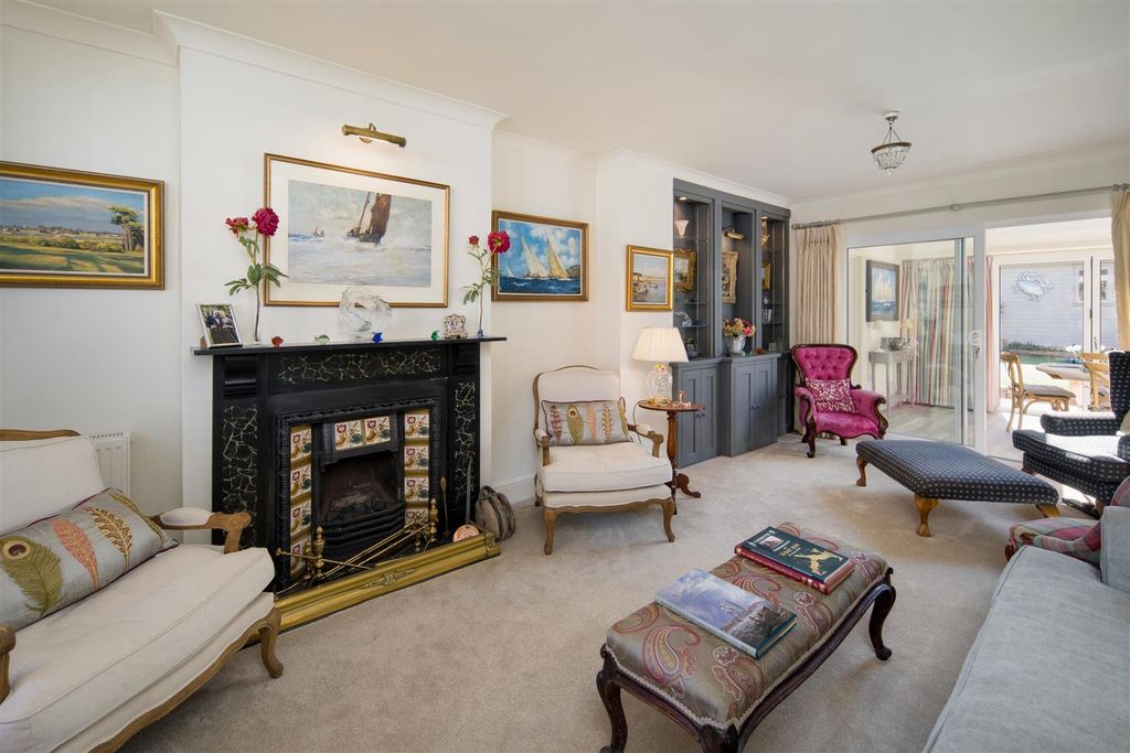 Additional image 3 of 4 bed detached house for saleYarmouth, Isle Of Wight PO41