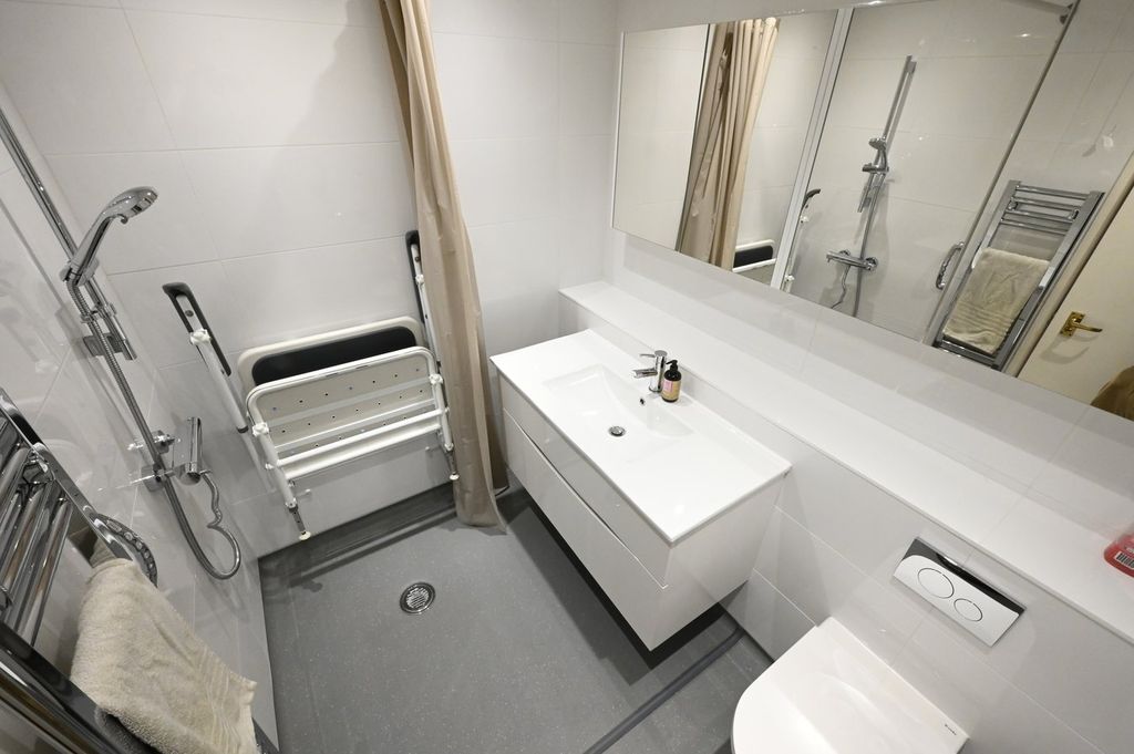 Additional image 4 of 1 bed property for saleChapel Lane, Wimborne BH21