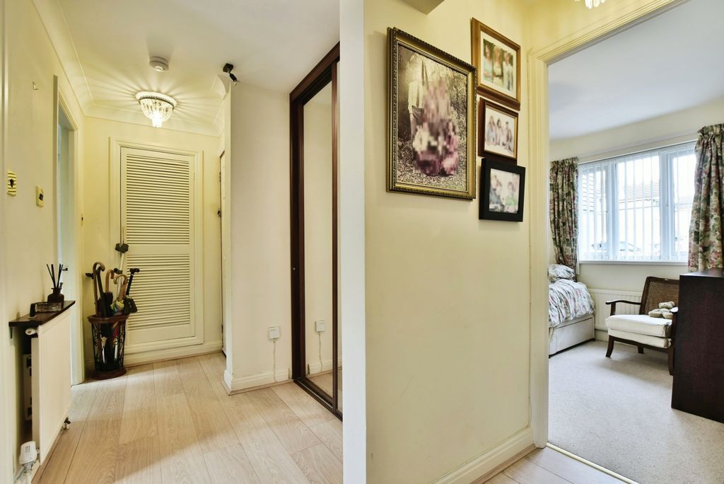 Additional image 11 of 2 bed flat for saleWoodacres Court, Wilmslow, Cheshire SK9
