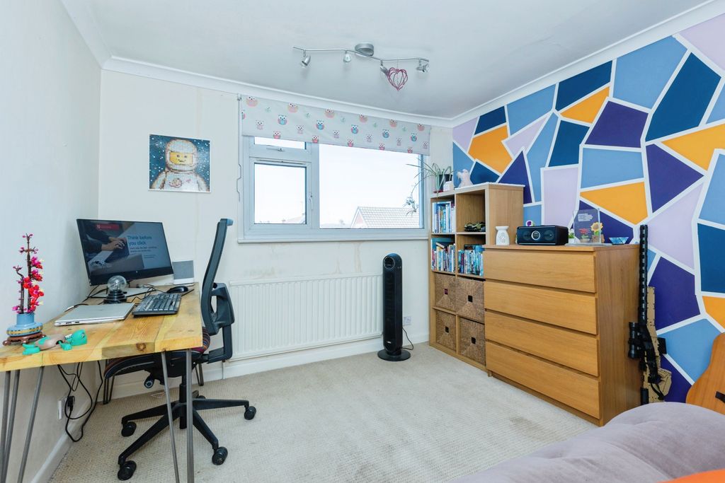 Additional image 12 of 4 bed semi-detached house for saleFosse Close, Hinckley LE10