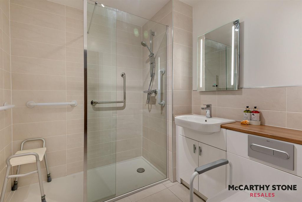 Additional image 18 of 1 bed flat for saleFarnham House, Loughborough Road, Quorn LE12