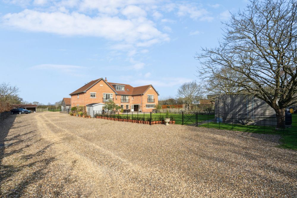 Additional image 35 of 6 bed detached house for saleThe Vale, Wokingham RG40