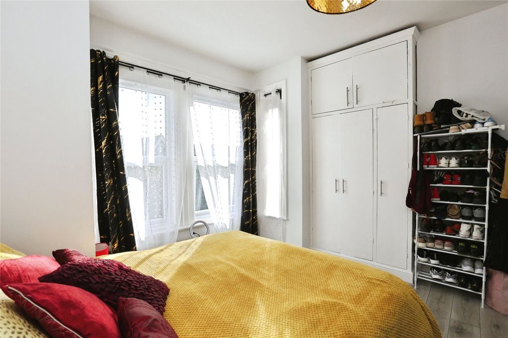 Additional image 6 of 1 bed flat for saleWestridge Road, Southampton, Hampshire SO17